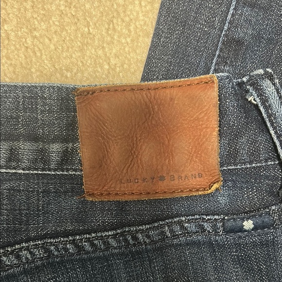 Men's Lucky Brand Jeans - Picture 3 of 5